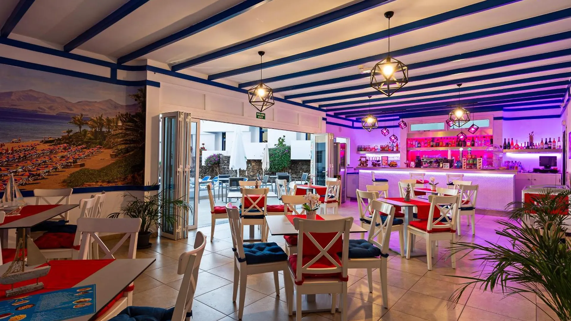 Apartamentos Panorama Adults Only Puerto del Carmen  Puerto del Carmen (Lanzarote)